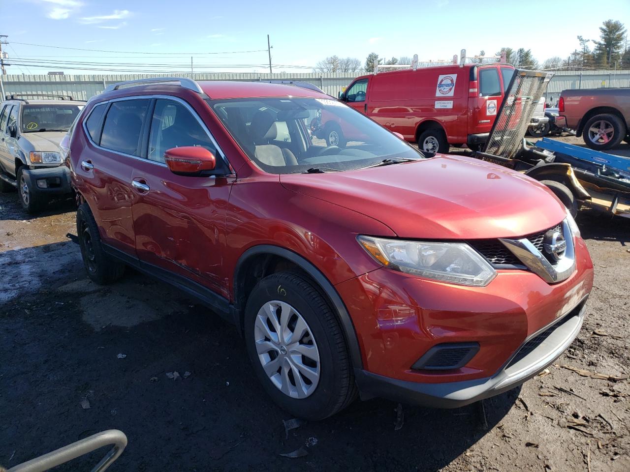 NISSAN ROGUE S 2016 with VIN KNMAT2MT0GP614978 - Photo from auction