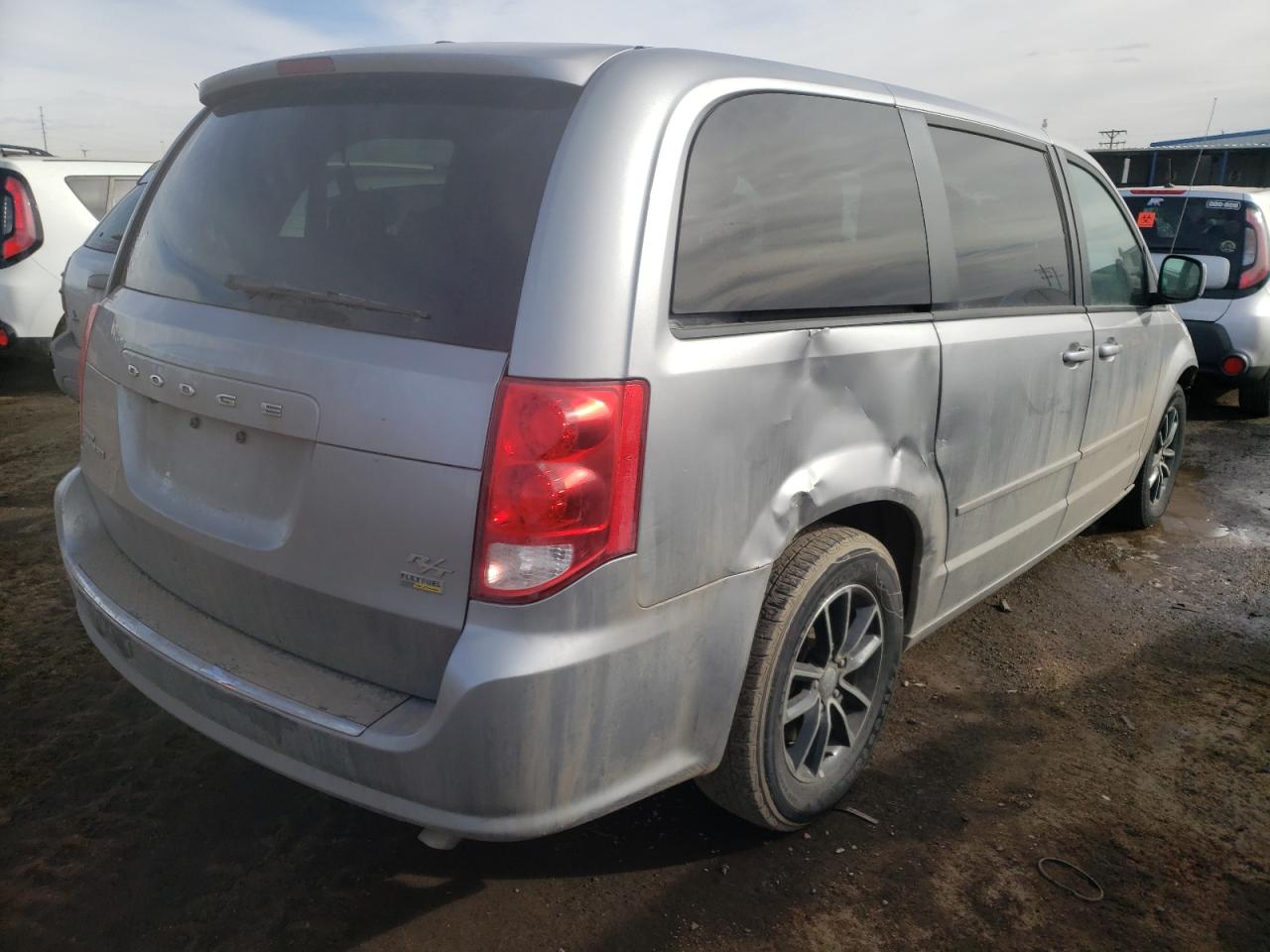 Photo 4 from auction – 2016 DODGE GRAND CARA with VIN 2C4RDGEG4GR177824