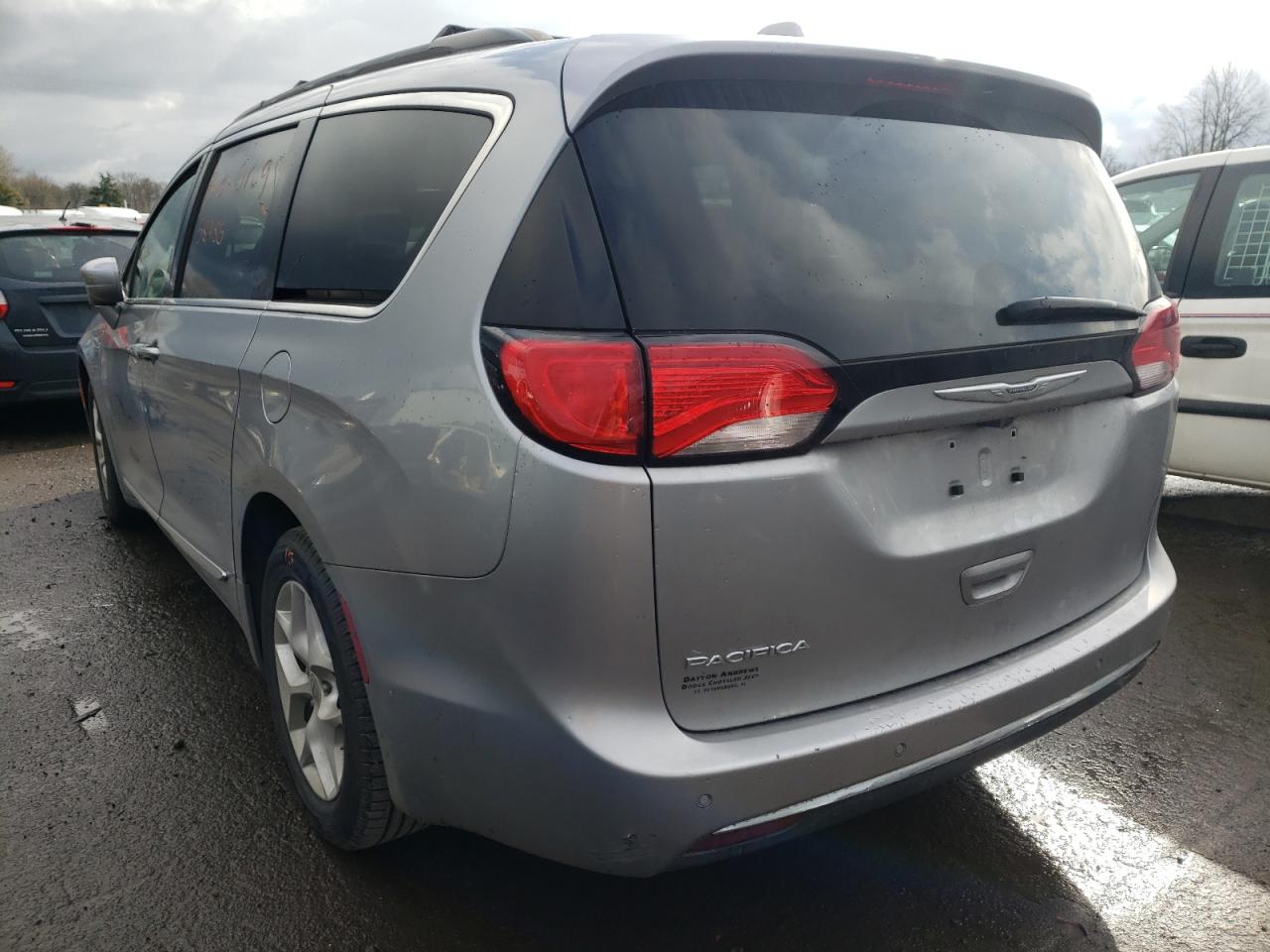 Photo 3 from auction – 2017 CHRYSLER PACIFICA T with VIN 2C4RC1BG6HR514872