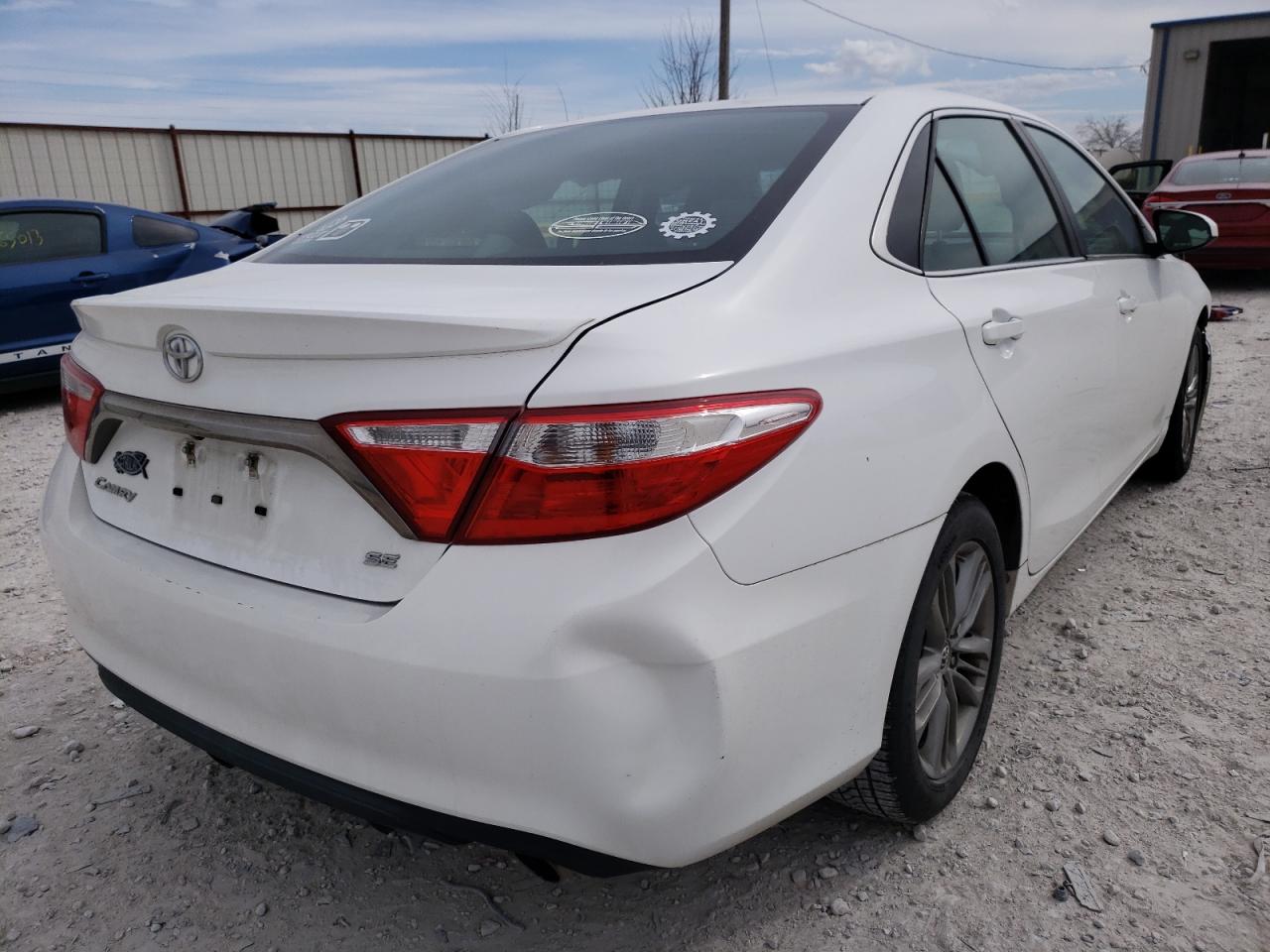 Photo 4 from auction – 2015 TOYOTA CAMRY LE with VIN 4T1BF1FK7FU983701
