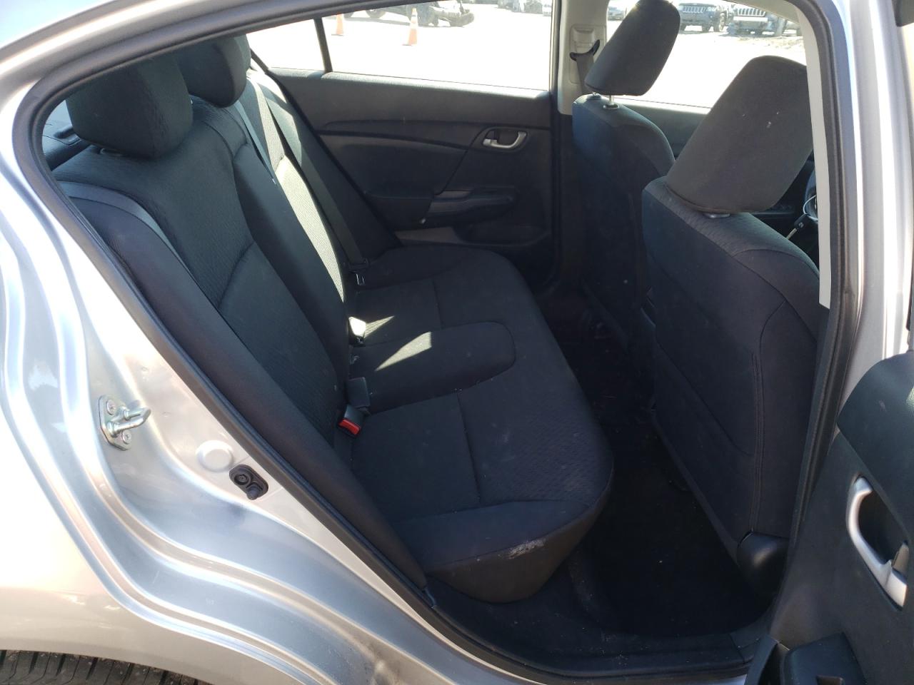 Фото 6 с аукциона – 2014 HONDA CIVIC LX с VIN 19XFB2F5XEE225091