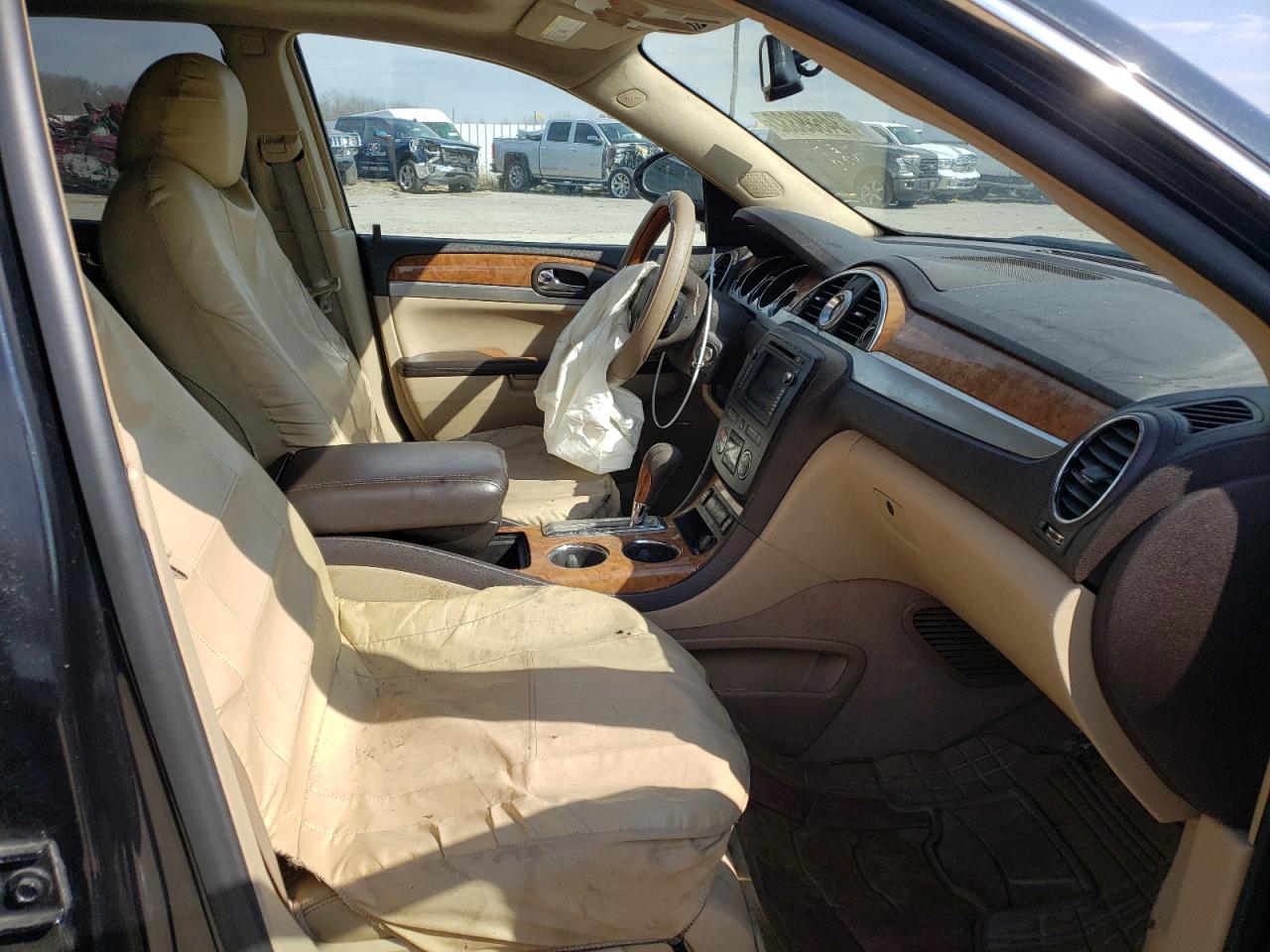 Photo 5 from auction – 2008 BUICK ENCLAVE CX with VIN 5GAER23798J200382