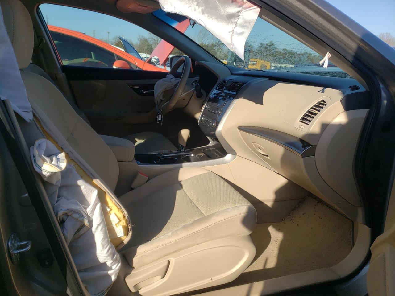 Photo 5 from auction – 2014 NISSAN ALTIMA 2.5 with VIN 1N4AL3AP4EC112580