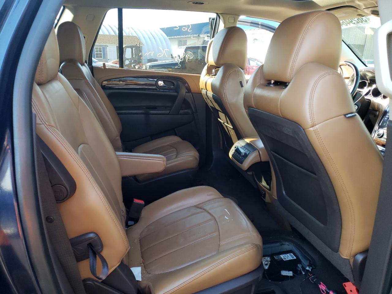 Photo 6 from auction – 2015 BUICK ENCLAVE with VIN 5GAKVBKD4FJ160621