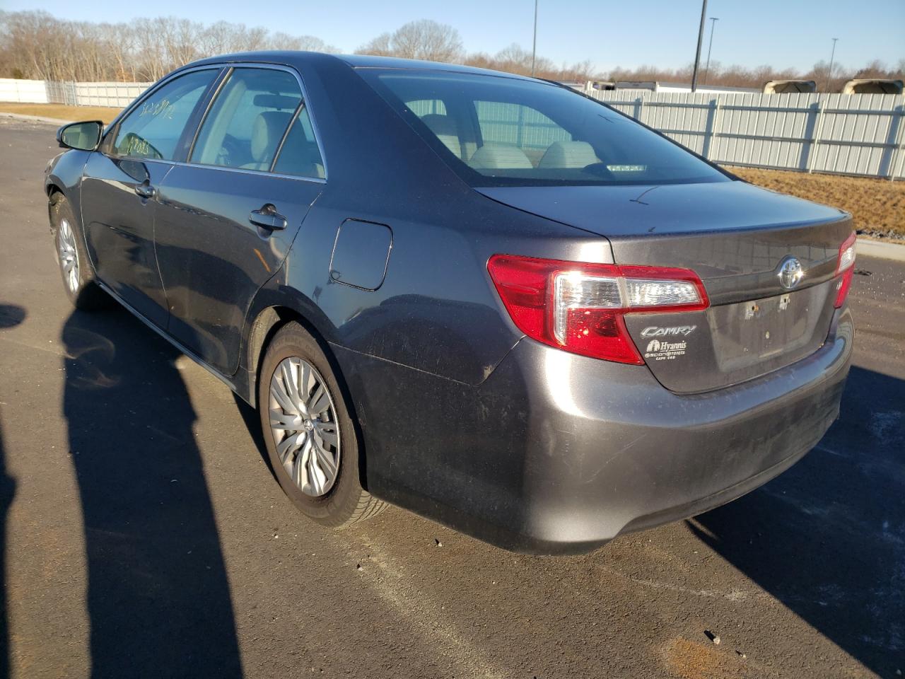 Photo 3 from auction – 2014 TOYOTA CAMRY L with VIN 4T4BF1FK0ER340661