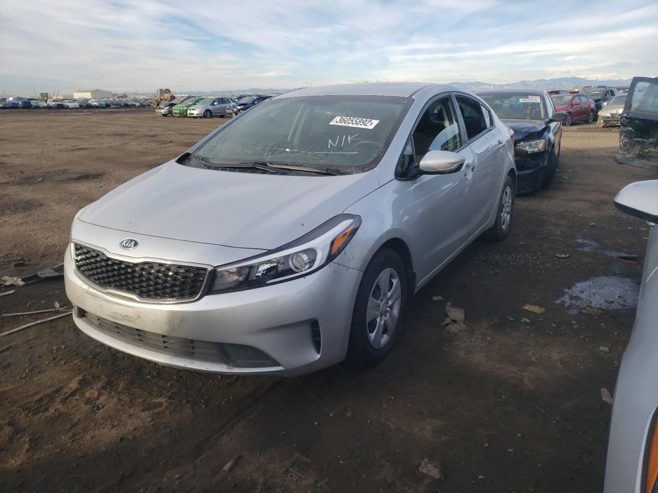 Photo 13 from auction – 2017 KIA FORTE LX with VIN 3KPFK4A77HE083999