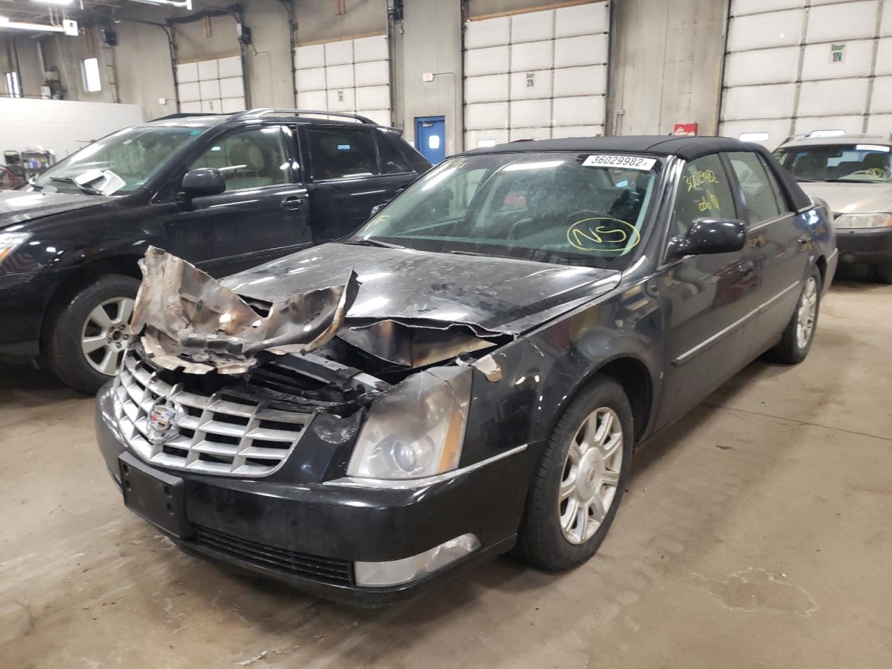 Photo 2 from auction – 2009 CADILLAC DTS with VIN 1G6KD57Y69U104829