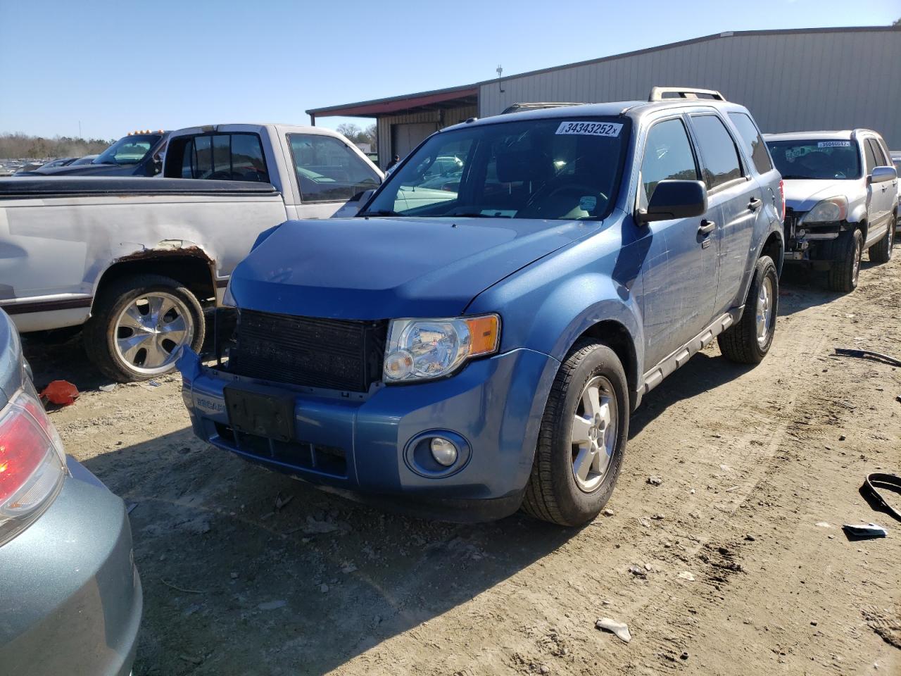 Photo 2 from auction – 2009 FORD ESCAPE XLT with VIN 1FMCU93G39KC25556