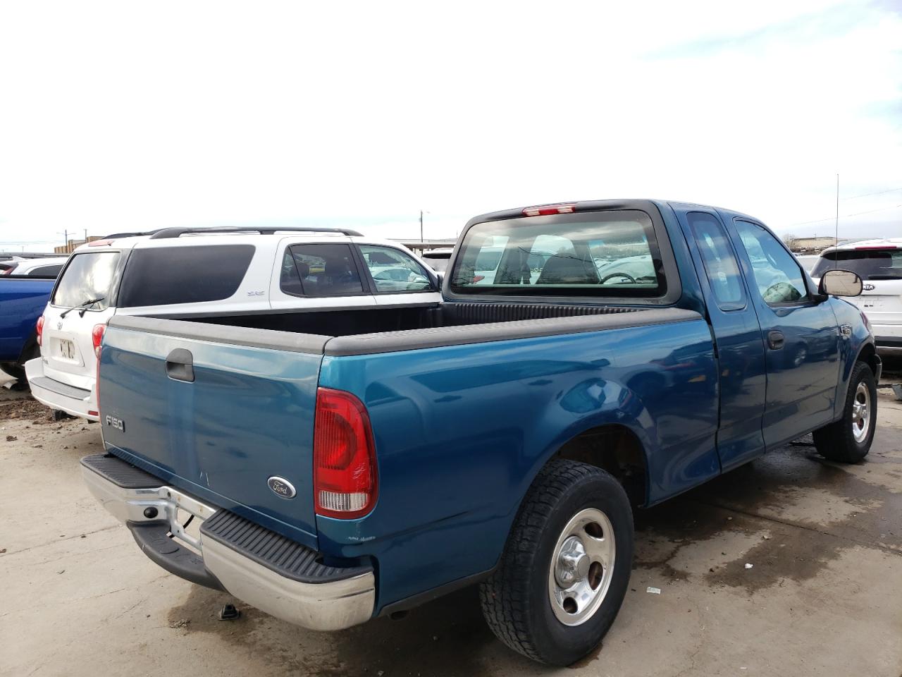 Photo 4 from auction – 2000 FORD F150 with VIN 1FTZX172XYNC14265