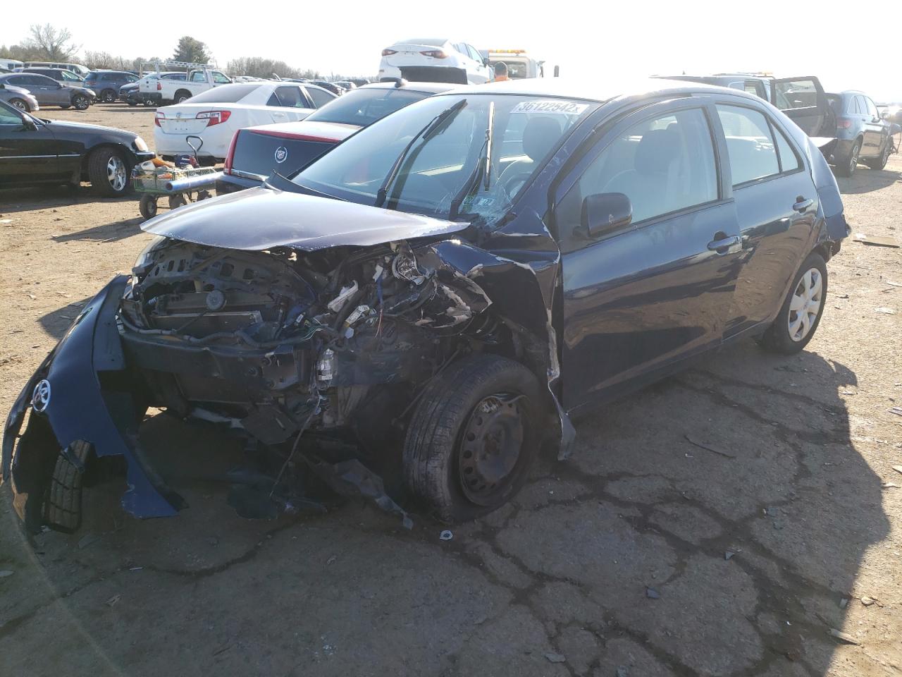 Photo 2 from auction – 2008 TOYOTA YARIS with VIN JTDBT903181253073