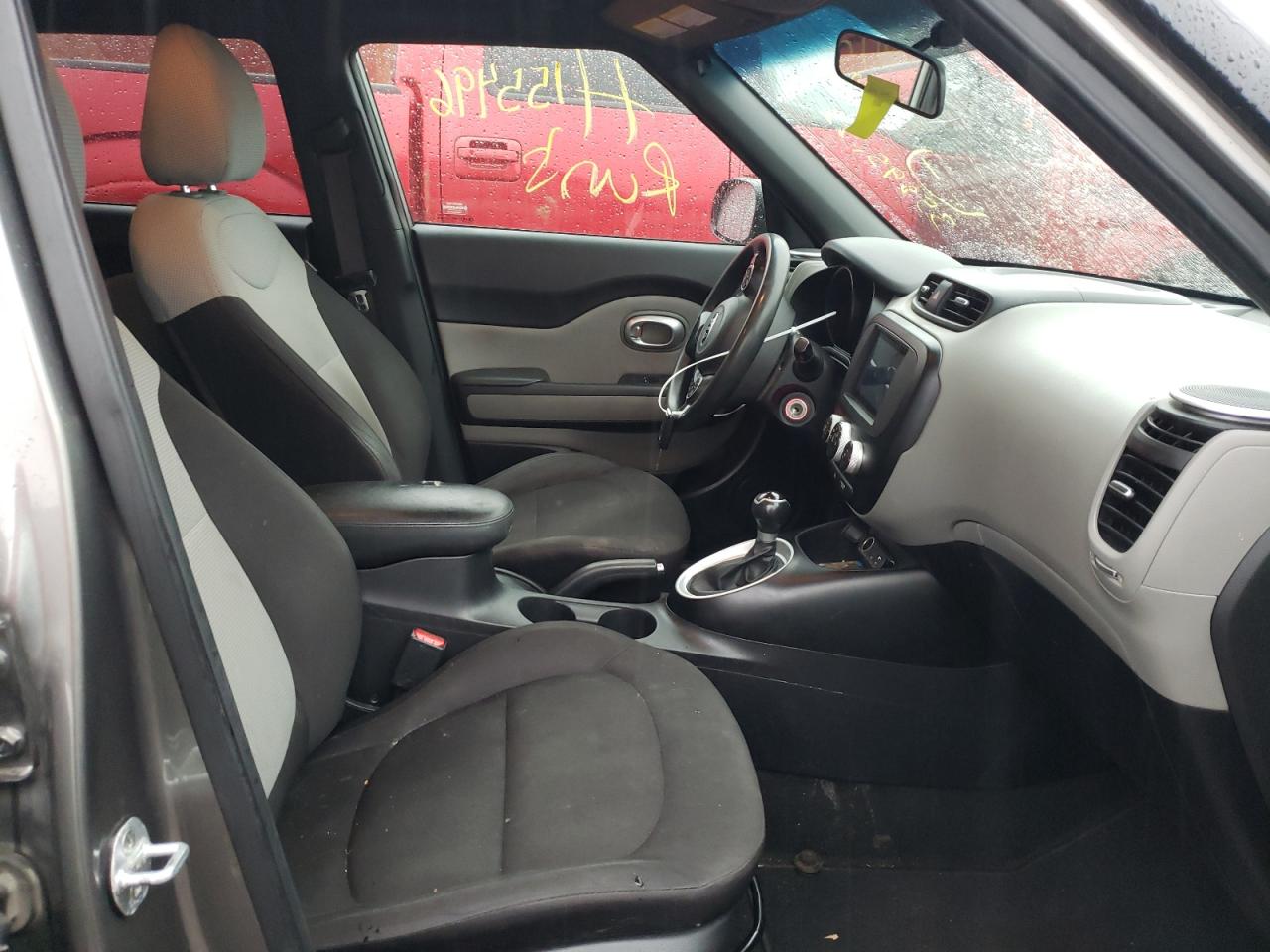 Photo 5 from auction – 2016 KIA SOUL with VIN KNDJN2A26G7308681