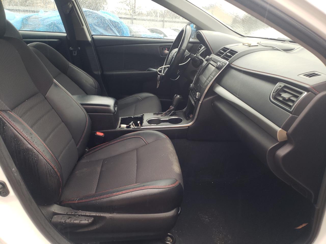 Photo 5 from auction – 2017 TOYOTA CAMRY LE with VIN 4T1BF1FKXHU445612