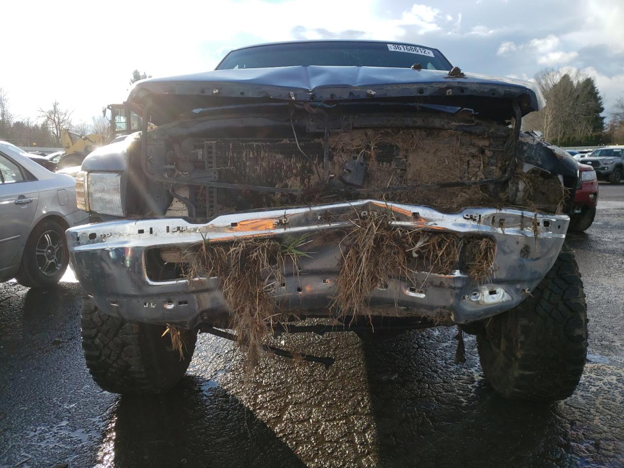 Photo 9 from auction – 2002 DODGE RAM 2500 with VIN 3B7KF23682M205147