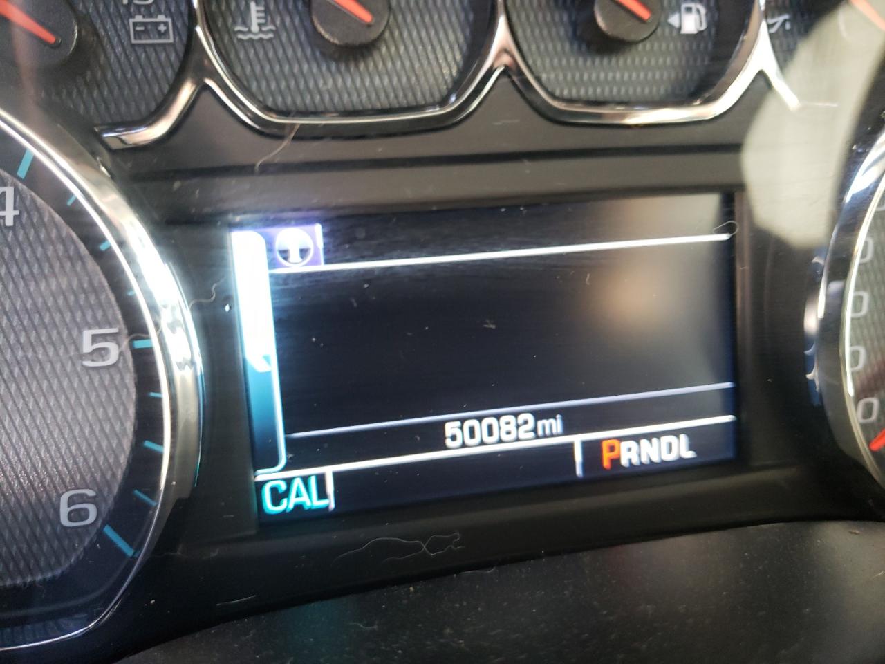 Photo 8 from auction – 2018 CHEVROLET SILVERADO with VIN 3GCUKREC4JG621760