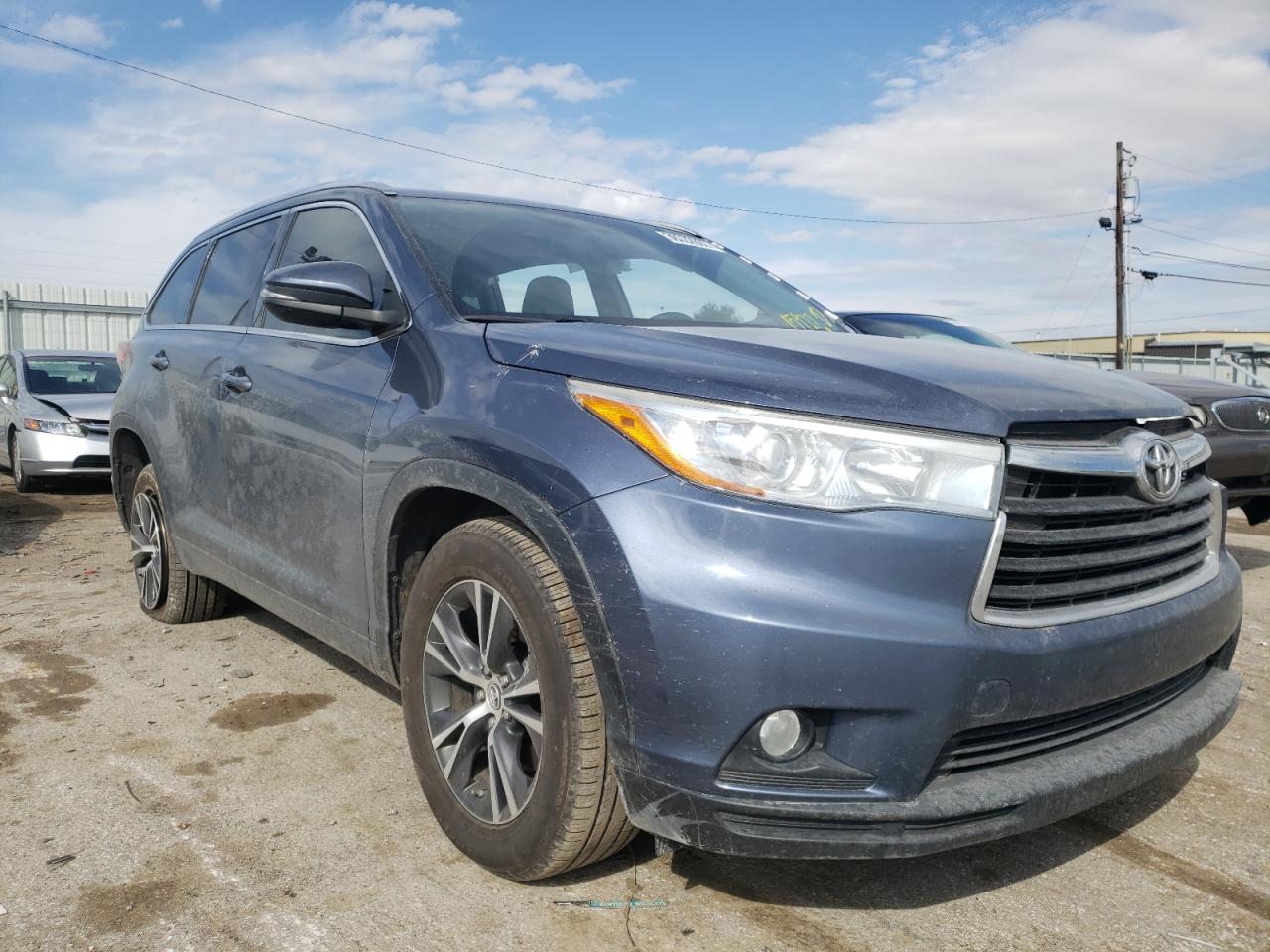 Zdjęcie 1 z aukcji – 2016 TOYOTA HIGHLANDER z VIN 5TDKKRFH0GS124278