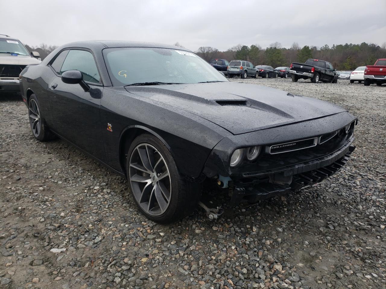 DODGE CHALLENGER 2018 with VIN 2C3CDZFJ3JH288233 - Photo from auction