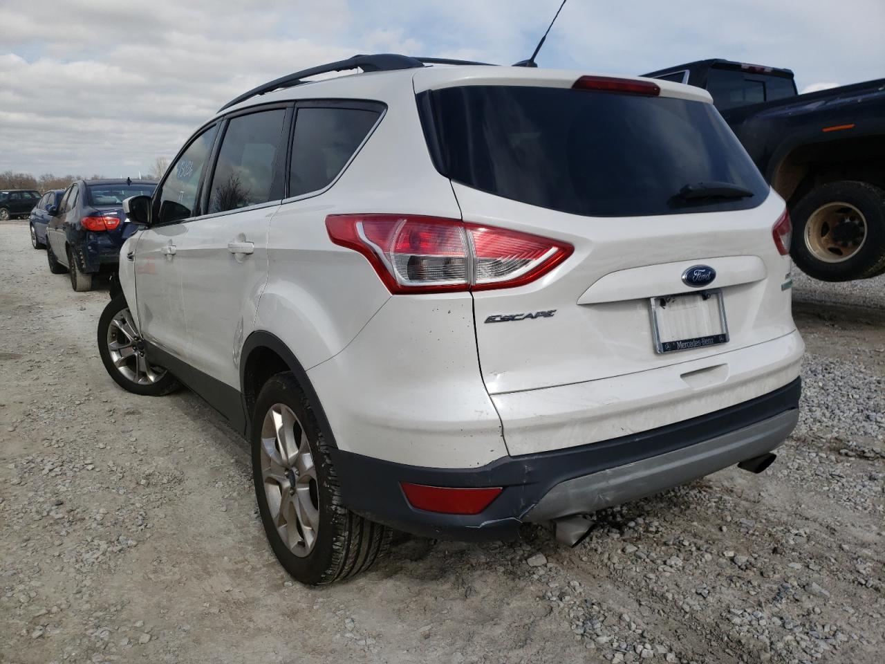 Photo 3 from auction – 2013 FORD ESCAPE SE with VIN 1FMCU0GX4DUD53954