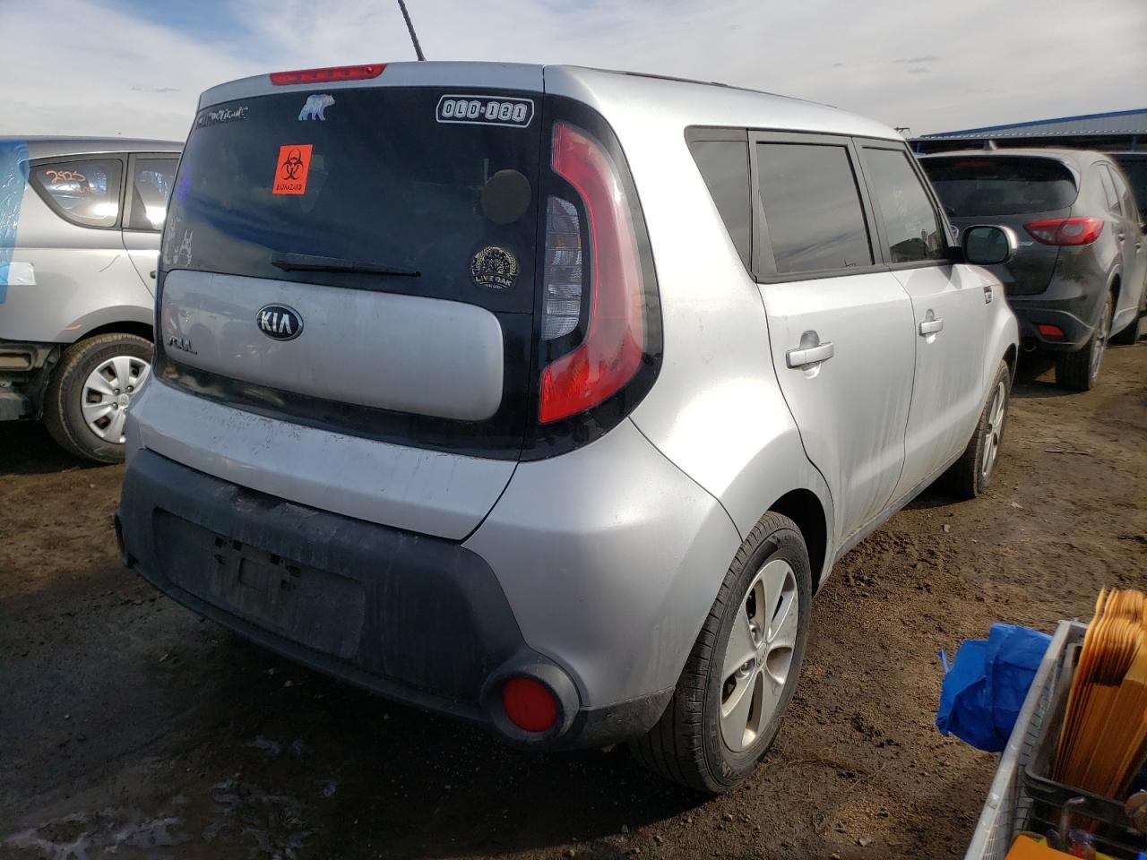 Photo 4 from auction – 2015 KIA SOUL with VIN KNDJN2A23F7775670