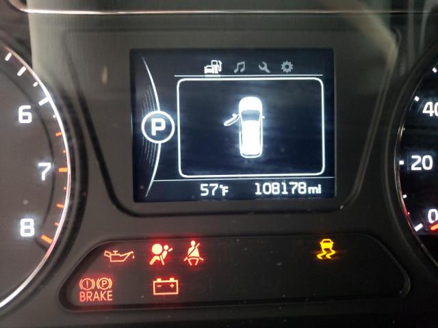 Photo 8 from auction – 2016 KIA SORENTO LX with VIN 5XYPG4A32GG097345
