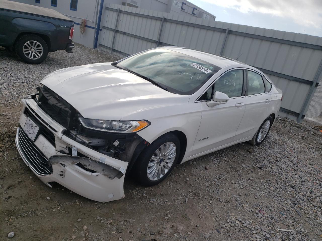 Photo 2 from auction – 2013 FORD FUSION SE with VIN 3FA6P0LU9DR361100