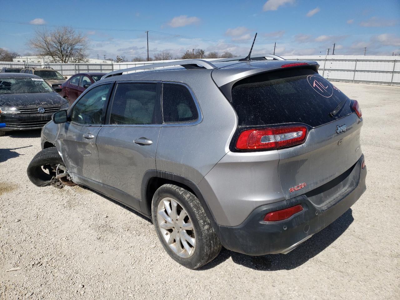 Photo 3 from auction – 2015 JEEP CHEROKEE L with VIN 1C4PJLDS5FW738018