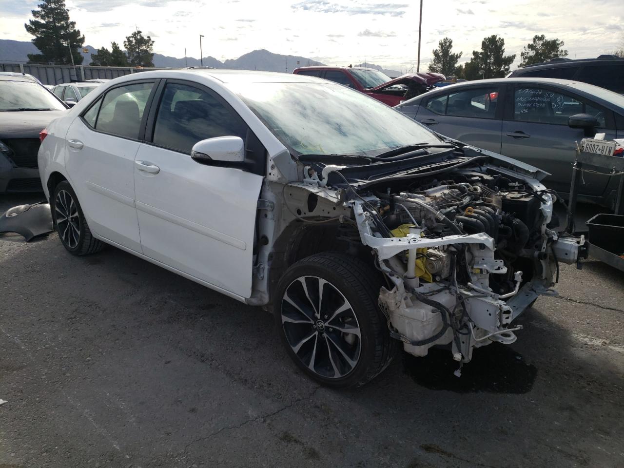 TOYOTA COROLLA L 2019 with VIN 2T1BURHE5KC211608 - Photo from auction
