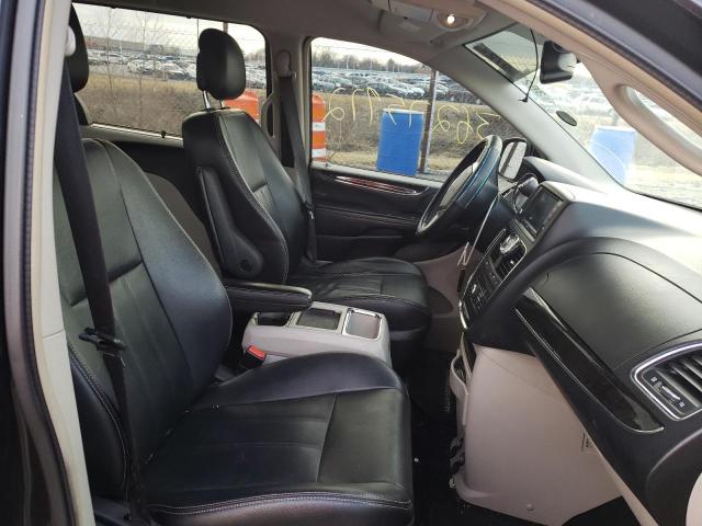 Photo 5 from auction – 2014 CHRYSLER TOWN & COU with VIN 2C4RC1BG8ER460499