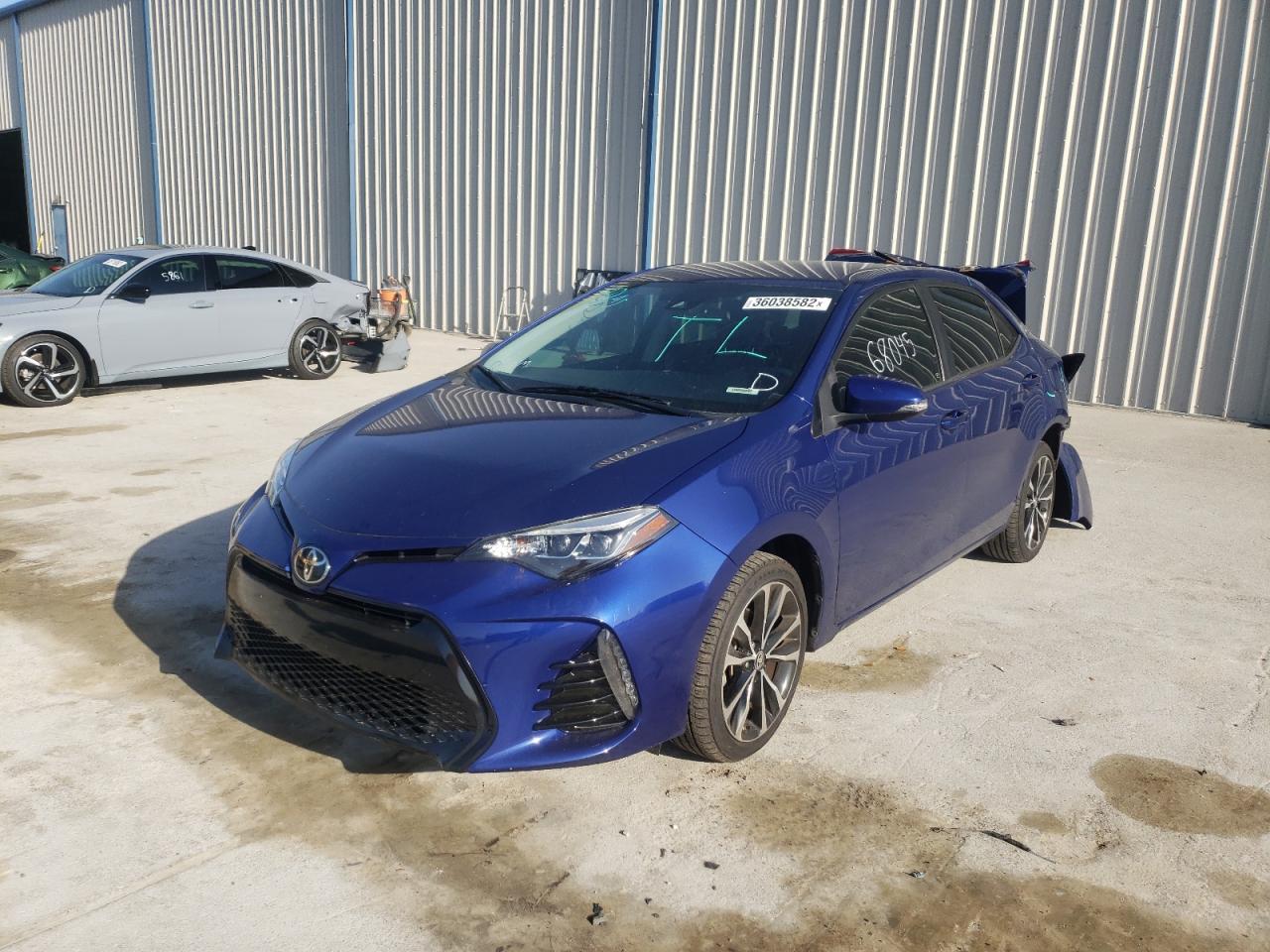Foto 2 de la subasta – 2017 TOYOTA COROLLA L con VIN 2T1BURHEXHC832464
