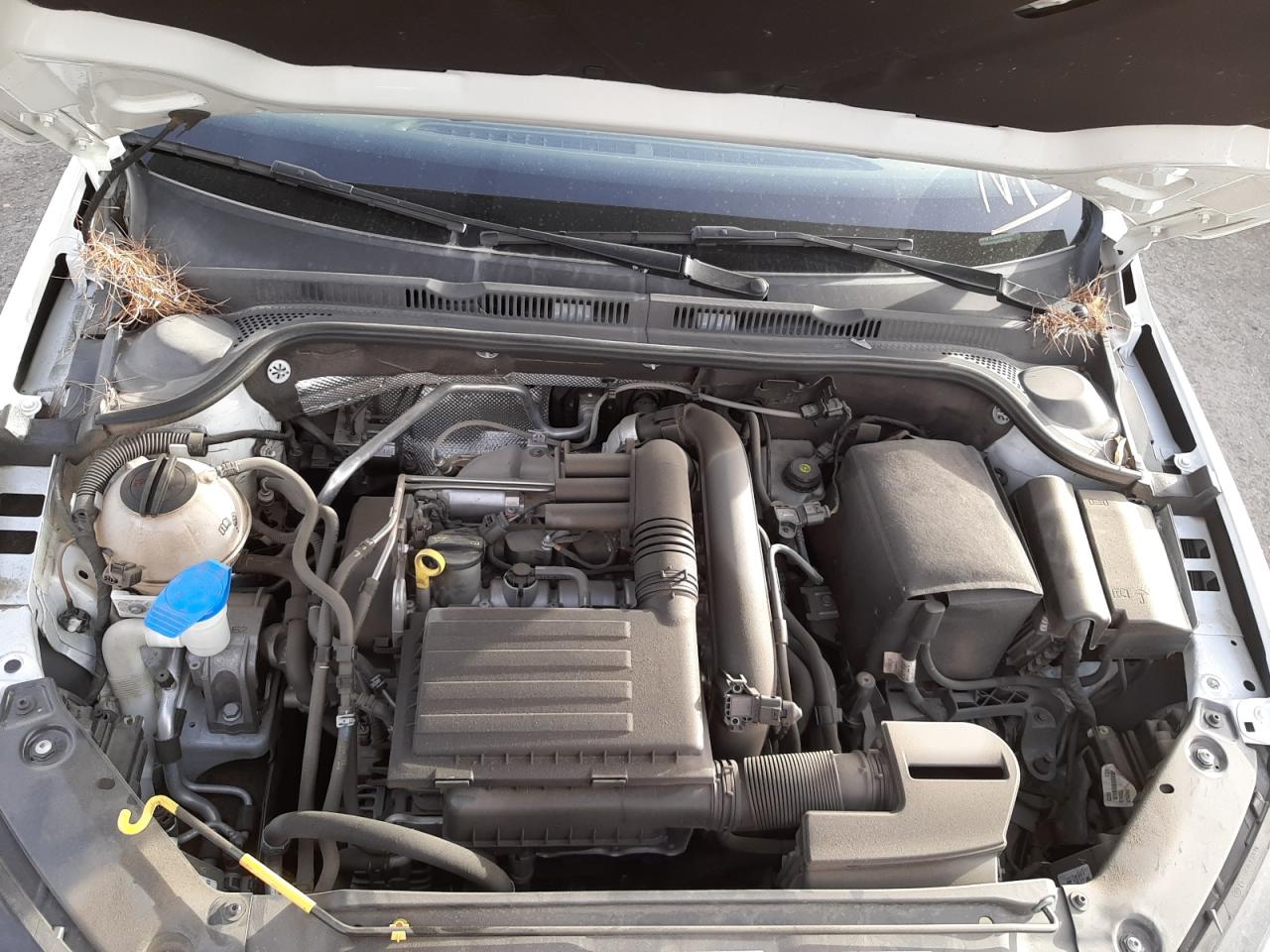 Photo 7 from auction – 2017 VOLKSWAGEN JETTA S with VIN 3VW2B7AJ6HM399845