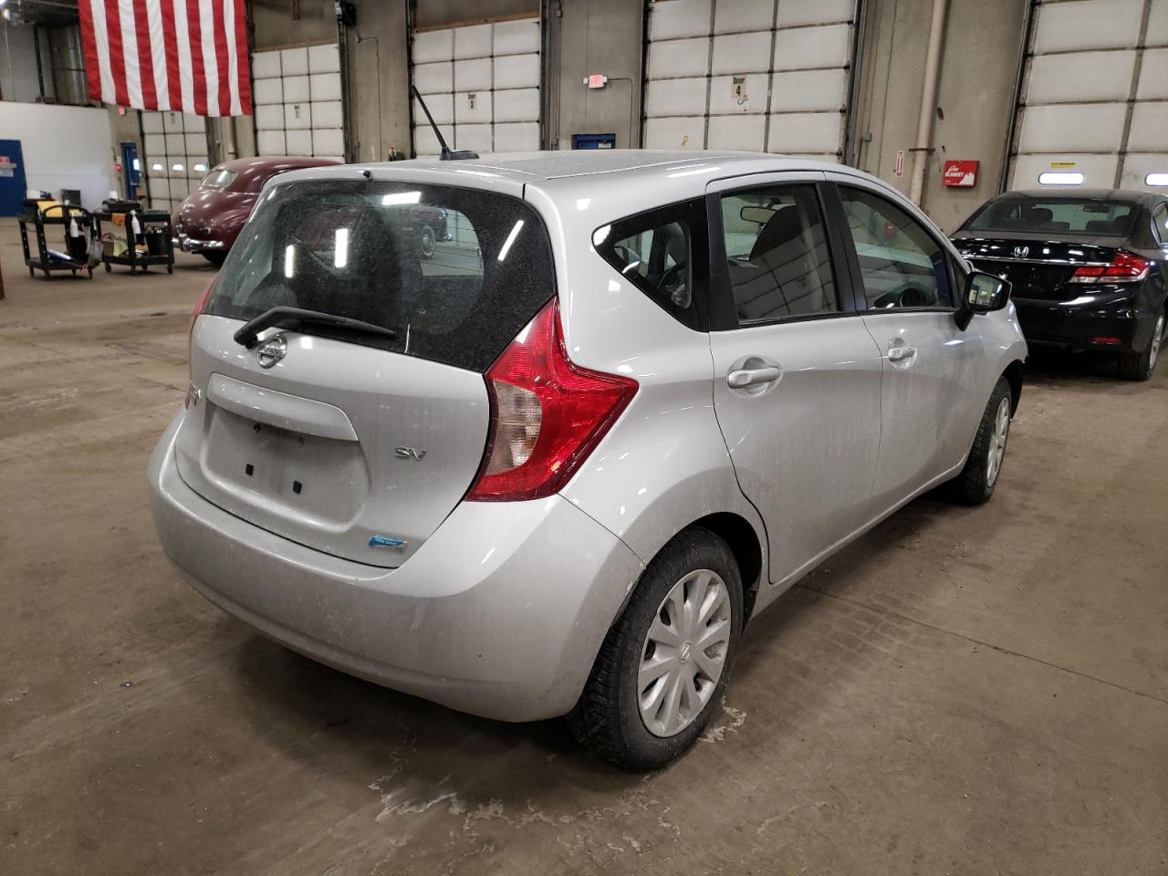 Photo 4 from auction – 2016 NISSAN VERSA NOTE with VIN 3N1CE2CP1GL392103