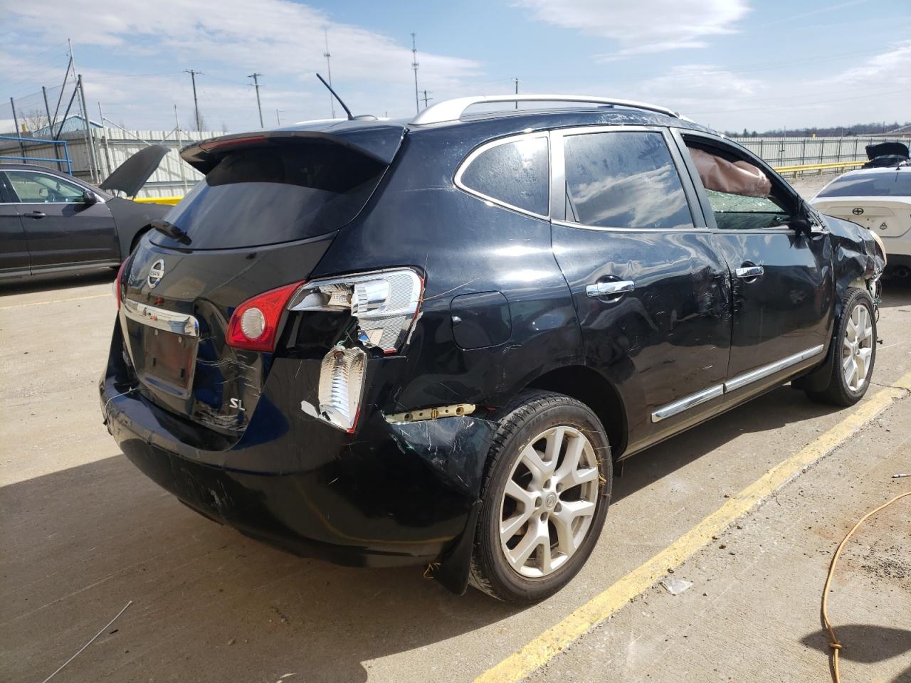 Photo 4 from auction – 2013 NISSAN ROGUE S with VIN JN8AS5MT3DW003935