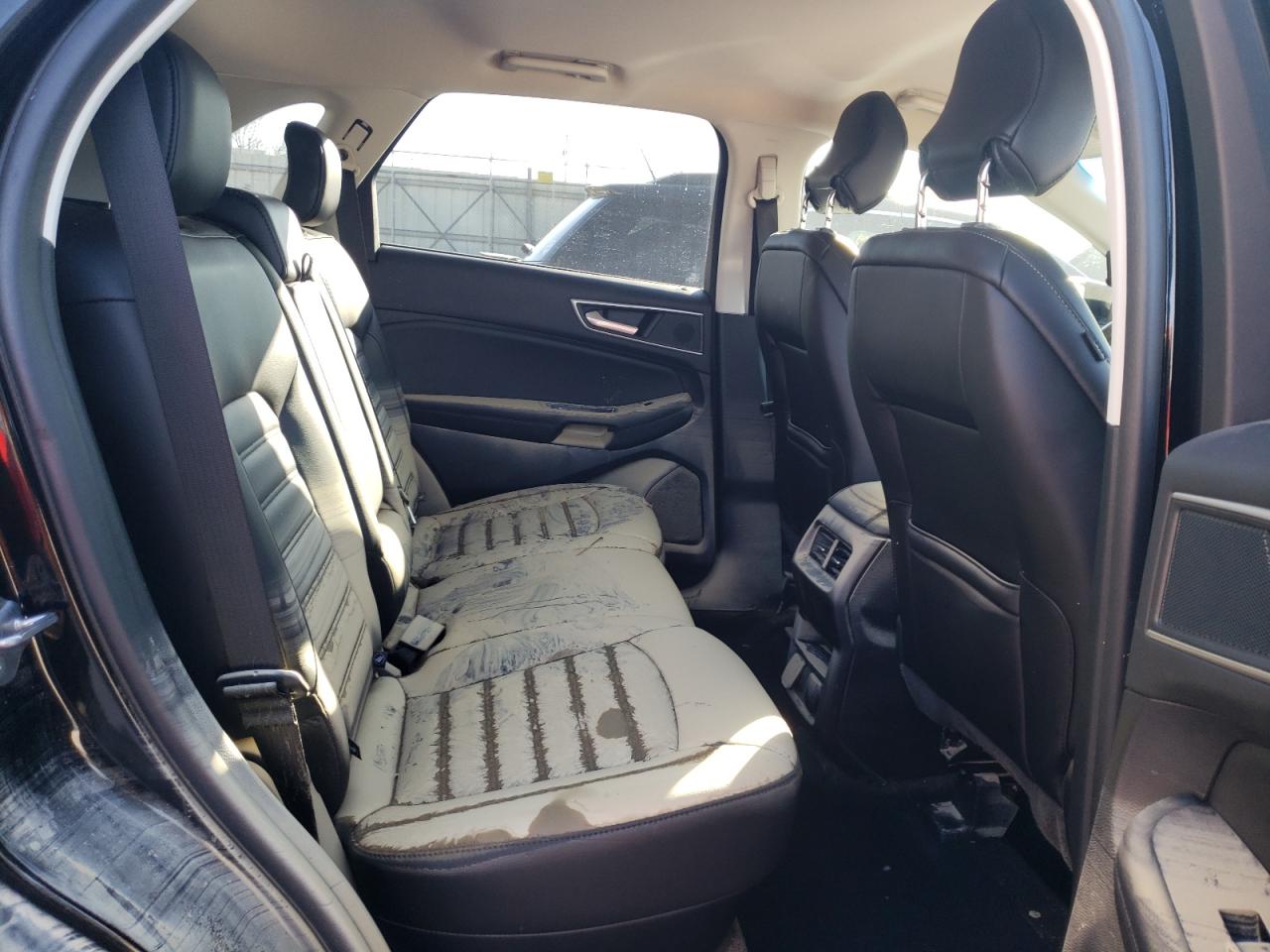 Photo 6 from auction – 2019 FORD EDGE SEL with VIN 2FMPK4J98KBC59412