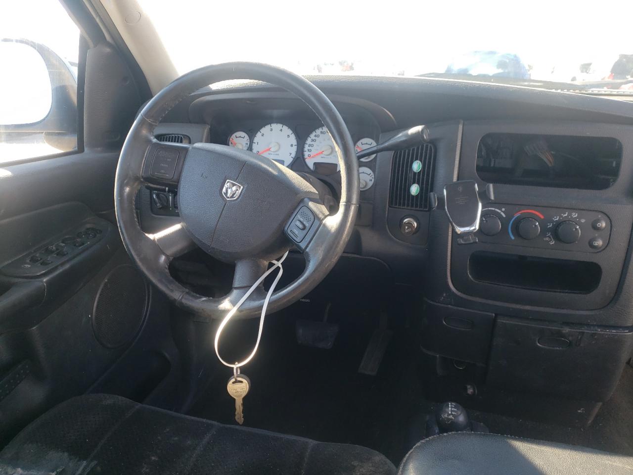 Photo 9 from auction – 2005 DODGE RAM 1500 S with VIN 1D7HU18D45J607014