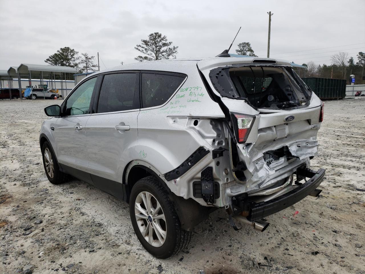Photo 3 from auction – 2019 FORD ESCAPE SE with VIN 1FMCU9GDXKUB30714