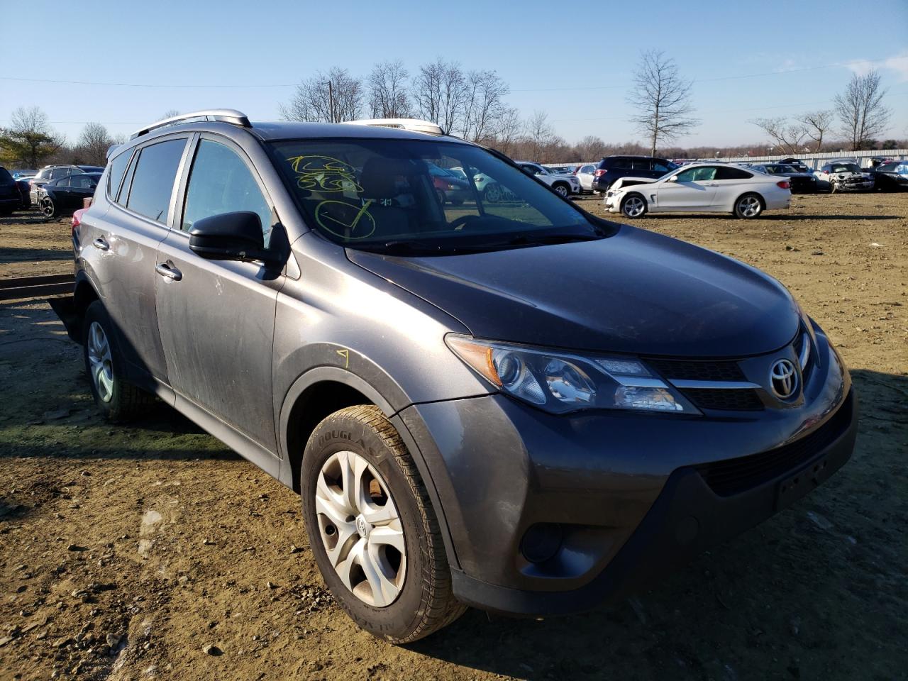TOYOTA RAV4 LE 2015 with VIN 2T3BFREV0FW231629 - Photo from auction