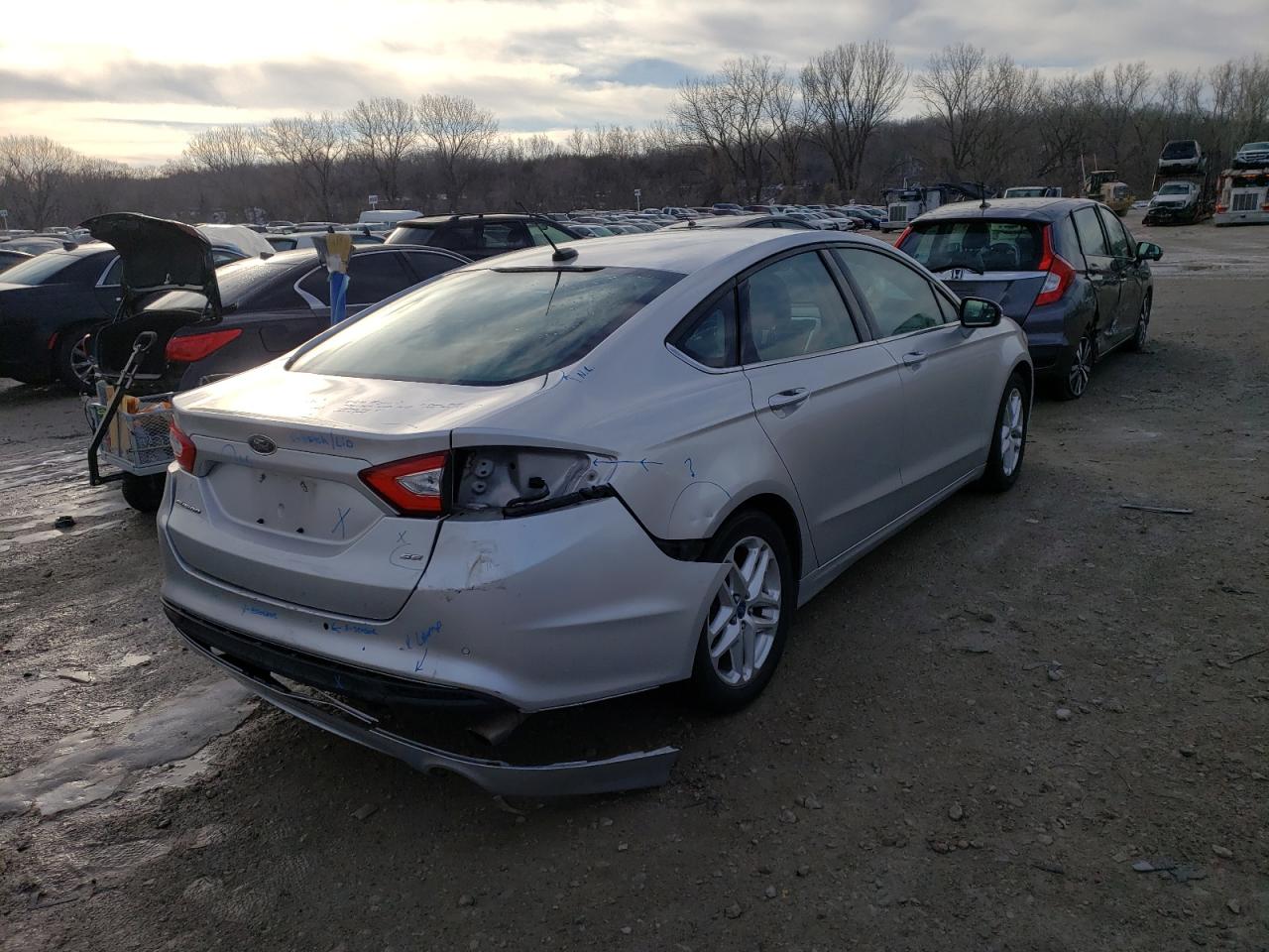 Photo 4 from auction – 2013 FORD FUSION SE with VIN 3FA6P0H73DR163597