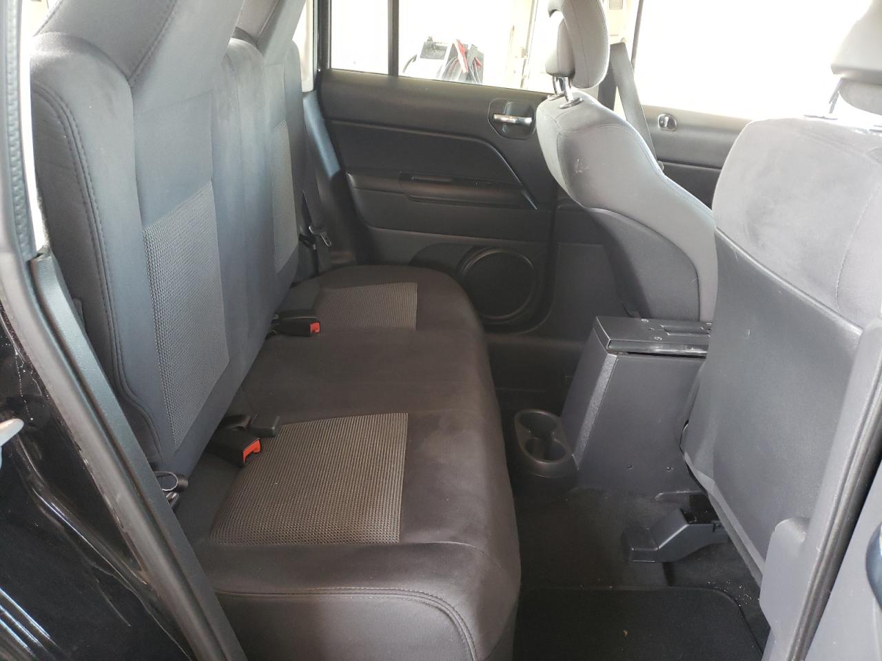 Photo 6 from auction – 2012 JEEP PATRIOT LA with VIN 1C4NJPFB1CD657214