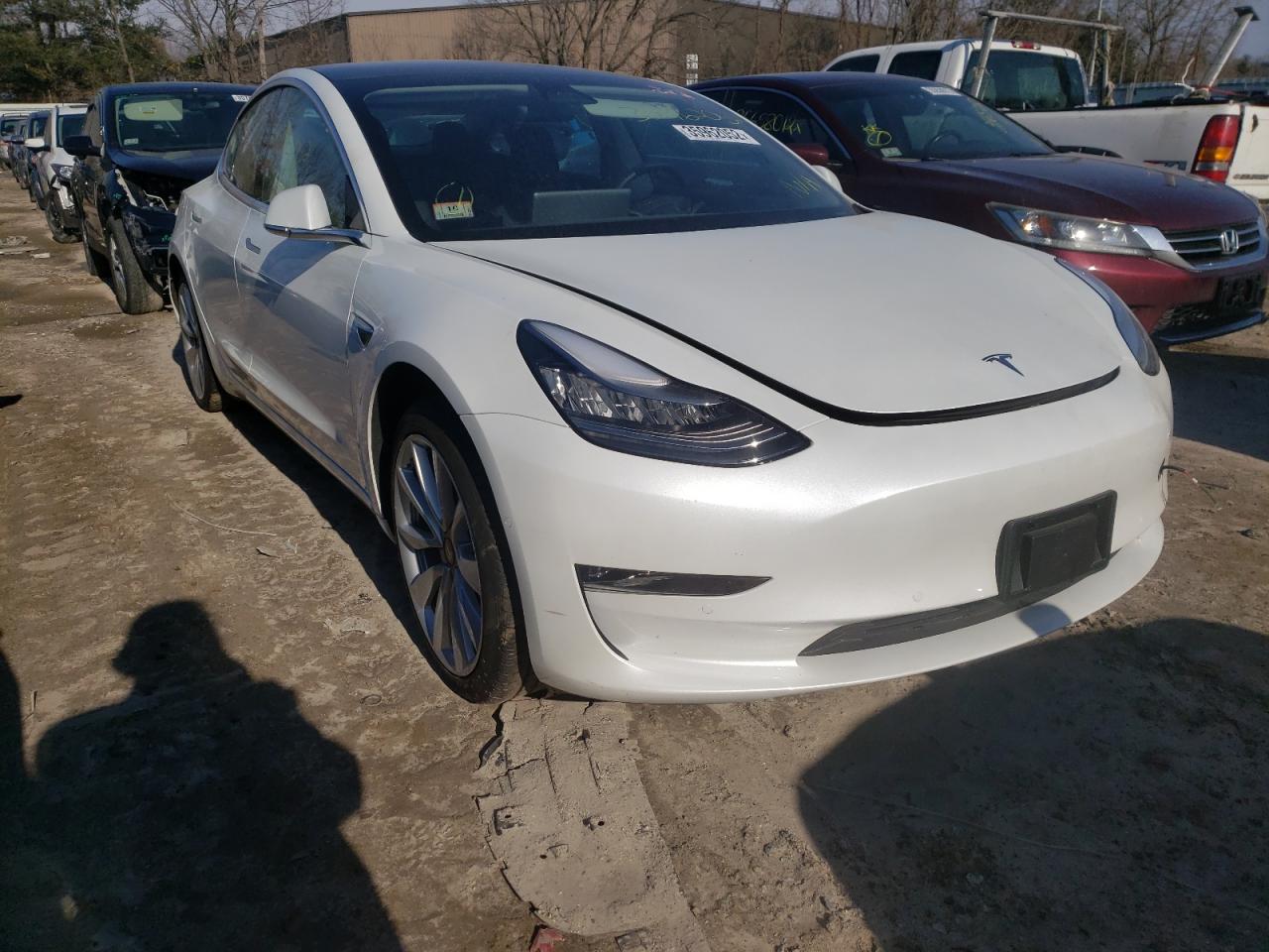 TESLA MODEL 3 2020 with VIN 5YJ3E1EB8LF795576 - Photo from auction