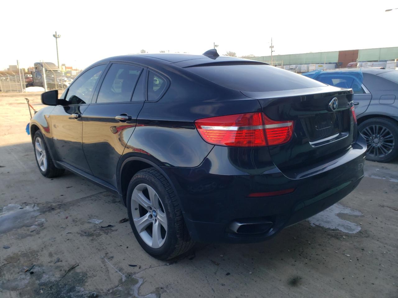 Photo 3 from auction – 2012 BMW X6 XDRIVE5 with VIN 5UXFG8C54CLZ97338