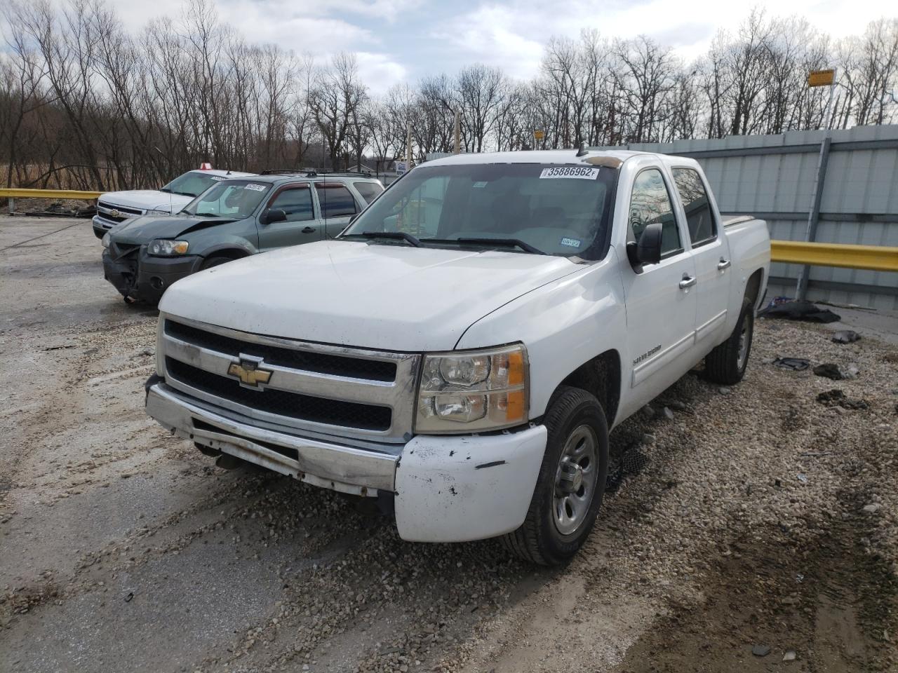 Photo 2 from auction – 2011 CHEVROLET SILVERADO with VIN 3GCPCREA2BG372045