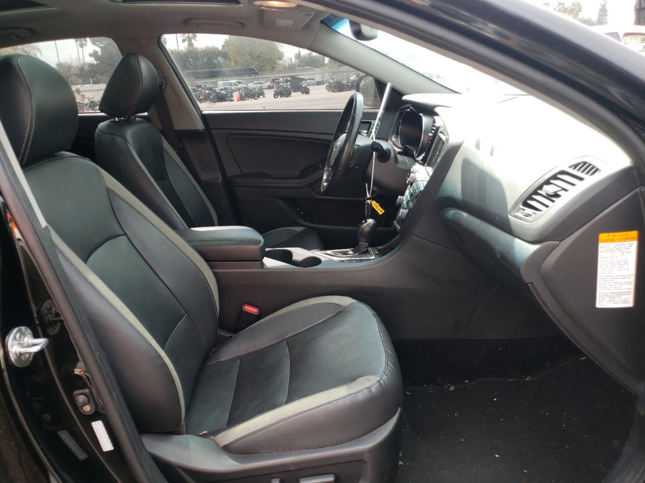 Photo 5 from auction – 2013 KIA OPTIMA HYB with VIN KNAGM4AD0D5053962
