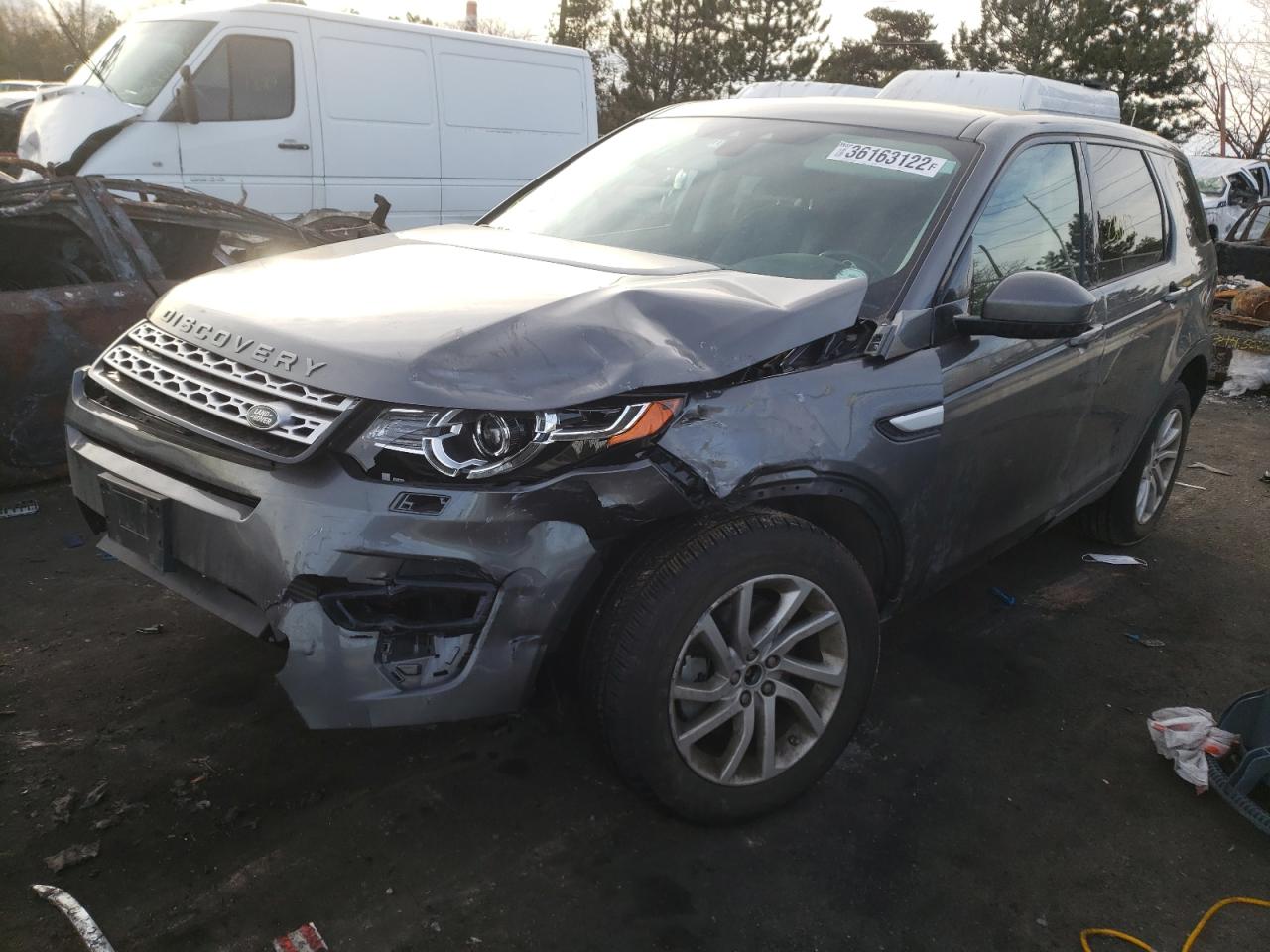 Photo 2 from auction – 2016 LAND ROVER DISCOVERY with VIN SALCR2BGXGH556619