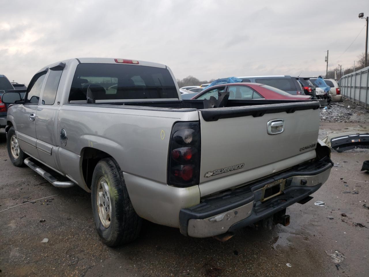 Photo 3 from auction – 2004 CHEVROLET SILVERADO with VIN 2GCEC19T641197198