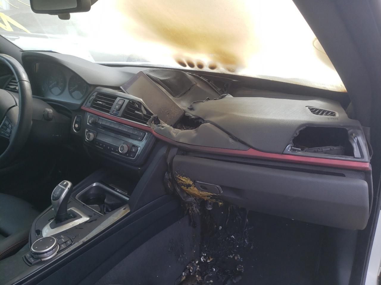 Photo 9 from auction – 2014 BMW 428 I with VIN WBA3N3C57EF711428
