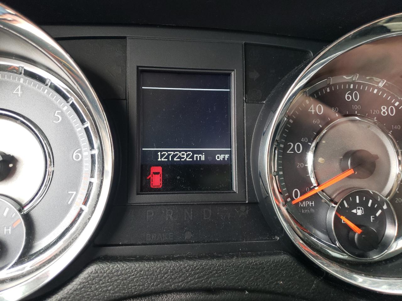 Photo 8 from auction – 2013 CHRYSLER TOWN & COU with VIN 2C4RC1BG1DR661269