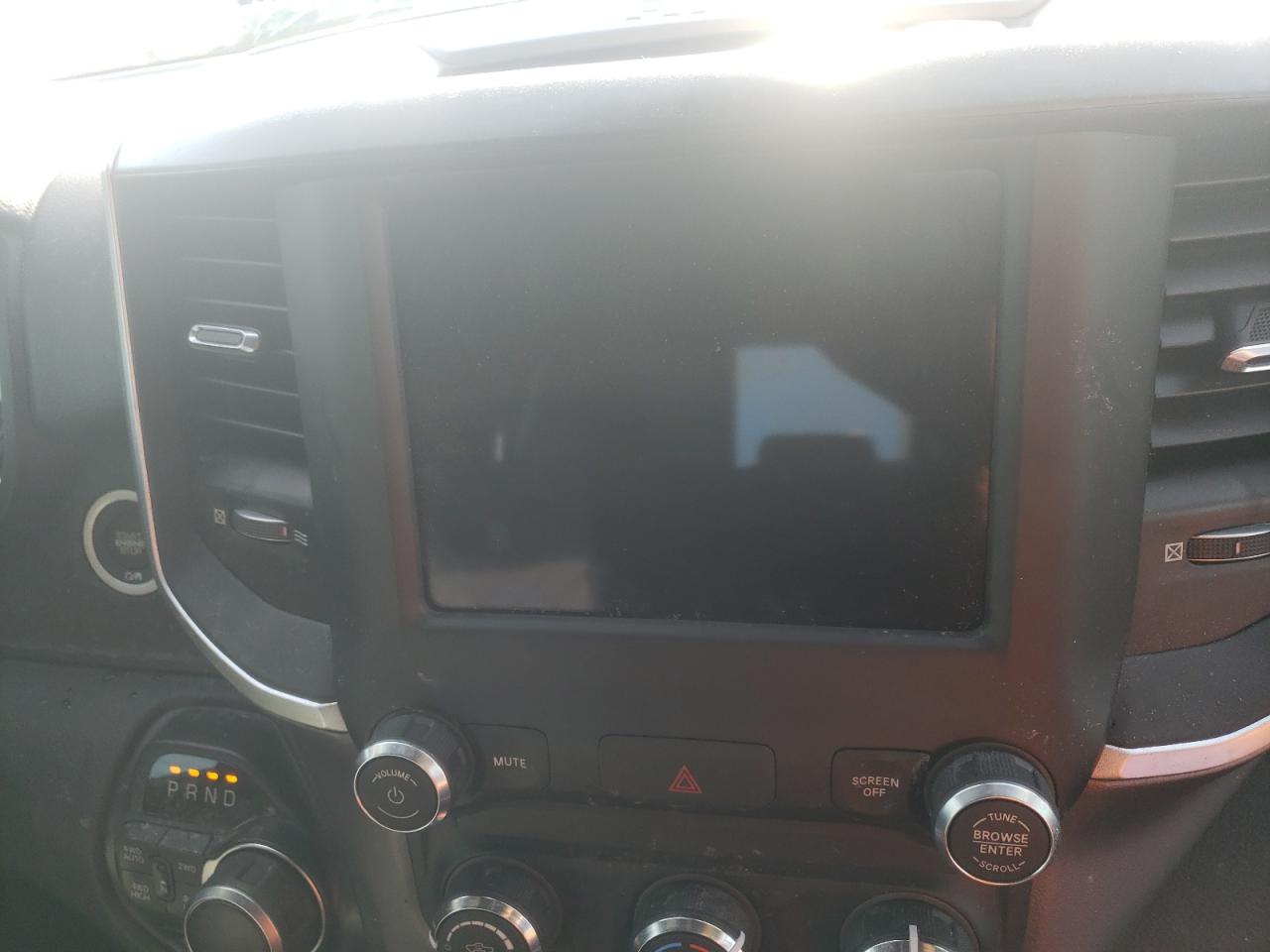 Photo 9 from auction – 2021 RAM 1500 BIG H with VIN 1C6SRFFT4MN776506