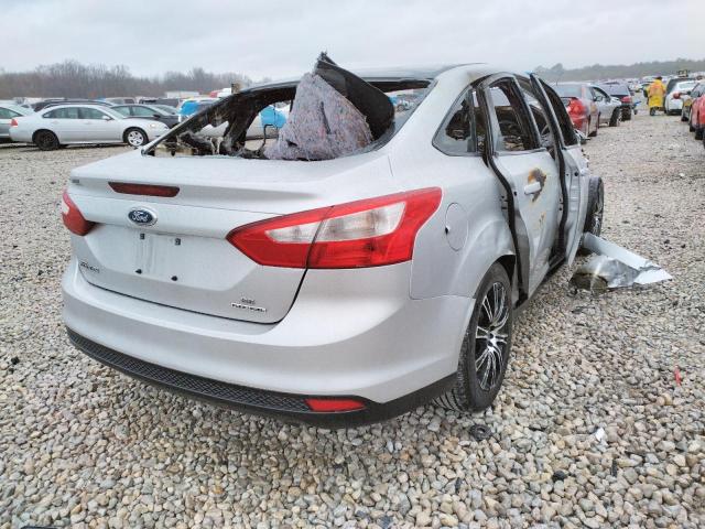 Photo 4 from auction – 2014 FORD FOCUS SE with VIN 1FADP3F27EL118582