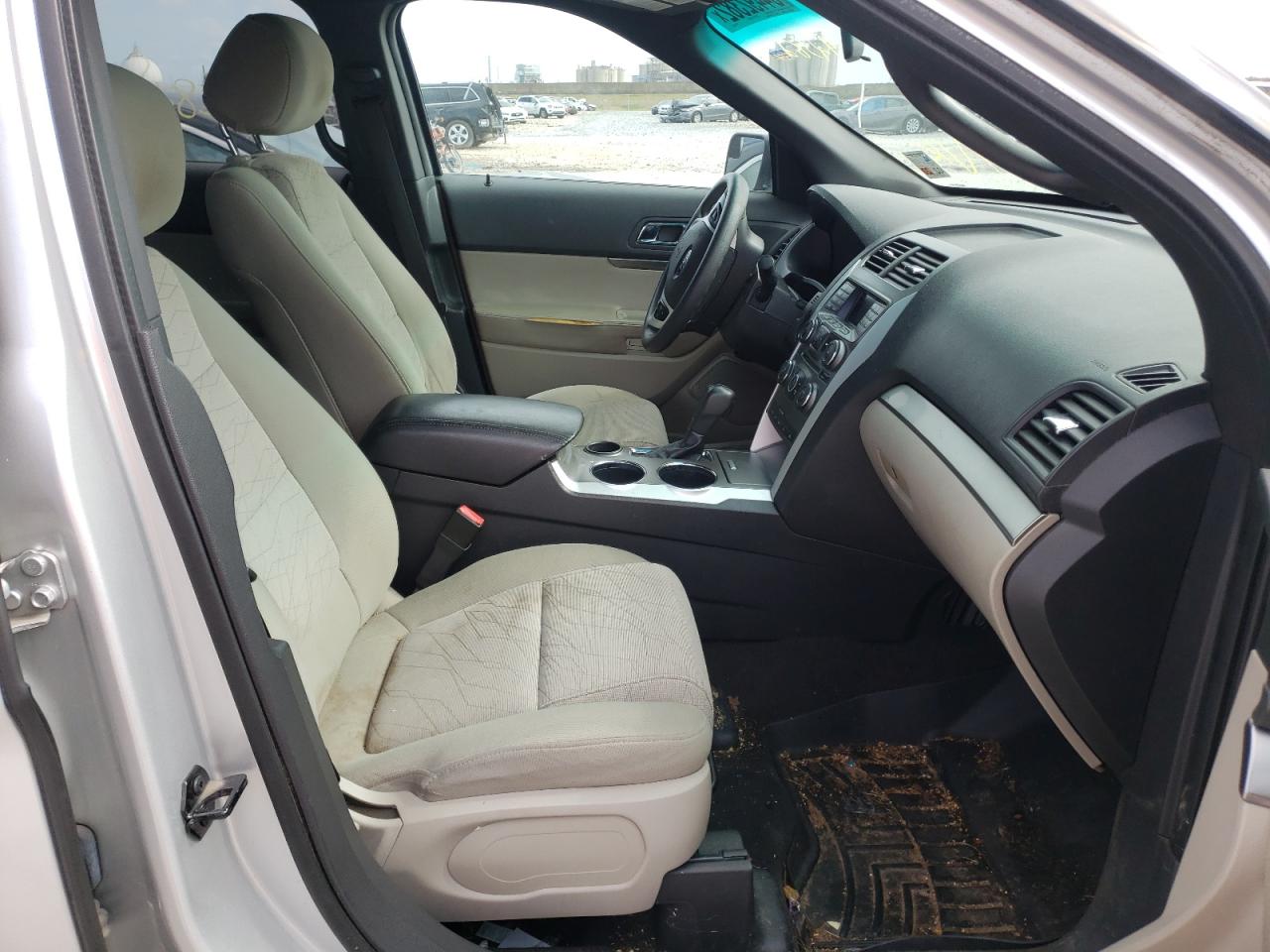 Photo 5 from auction – 2012 FORD EXPLORER with VIN 1FMHK7B84CGA54692