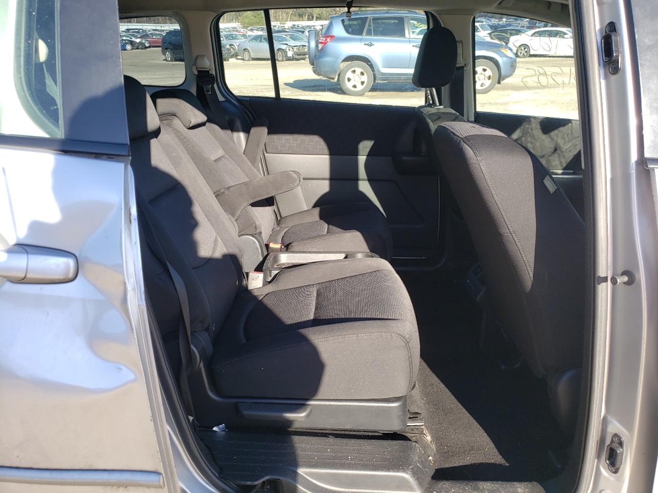 Photo 6 from auction – 2008 MAZDA 5 with VIN JM1CR29L380303233