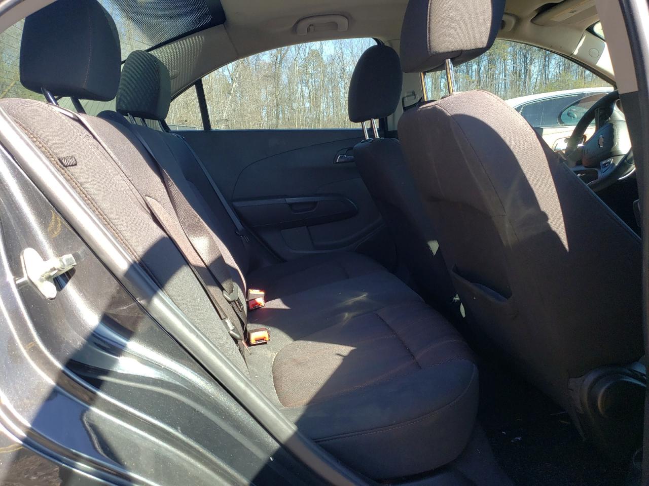 Photo 6 from auction – 2014 CHEVROLET SONIC LT with VIN 1G1JC5SH4E4151590